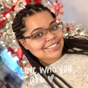 Meet your Posher, Candace